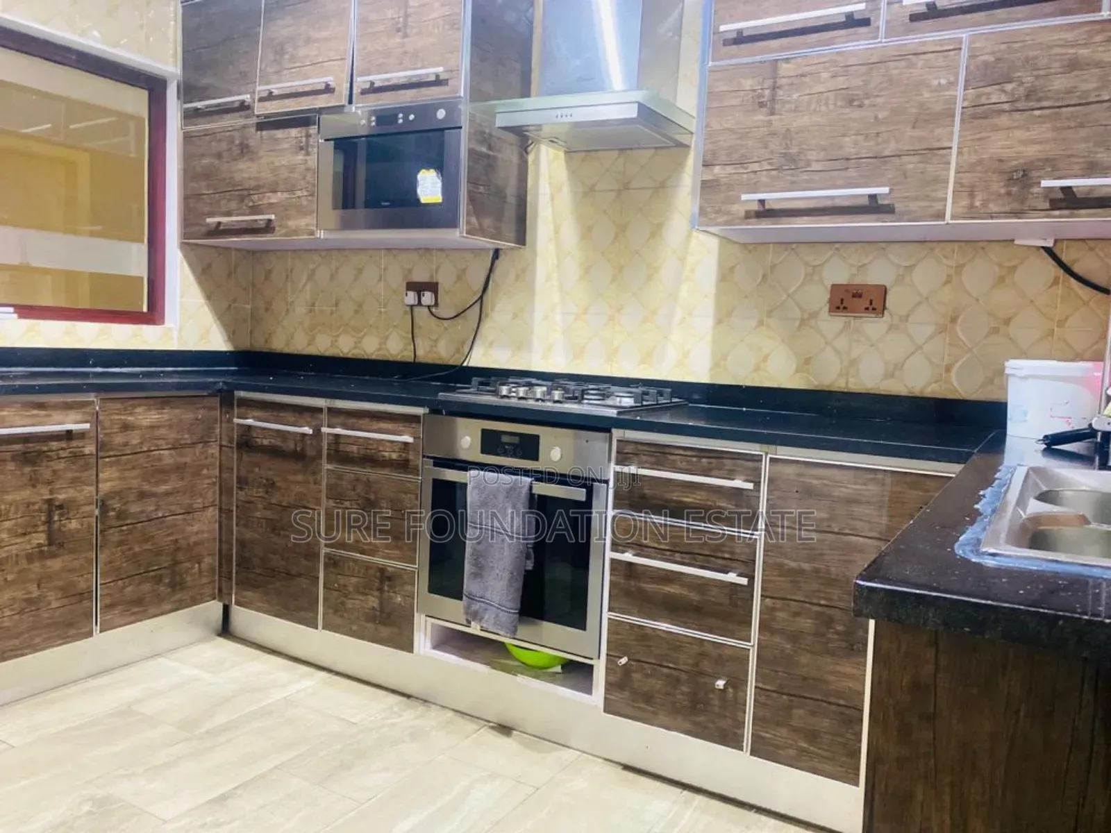 Furnished 3bdrm House in Dansoman for rent