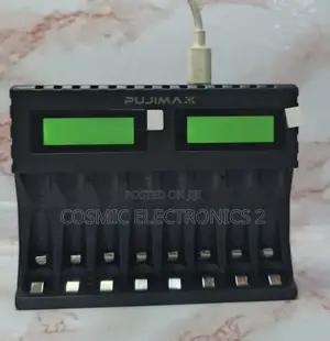 Manddlab LCD-006 Smart 8-Slot Battery Charger