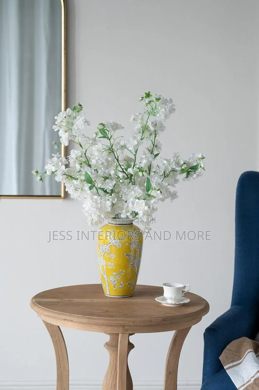 Vase(10-Inch Tall Yellow and White )
