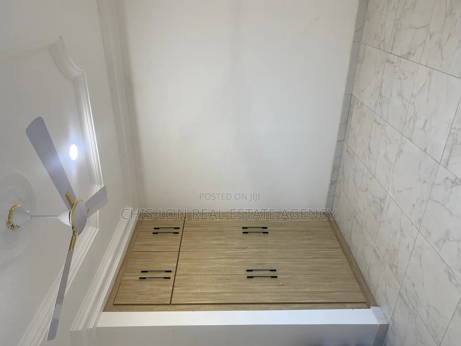 3bdrm House in Chis-Lon Rea Estate, Weija for sale