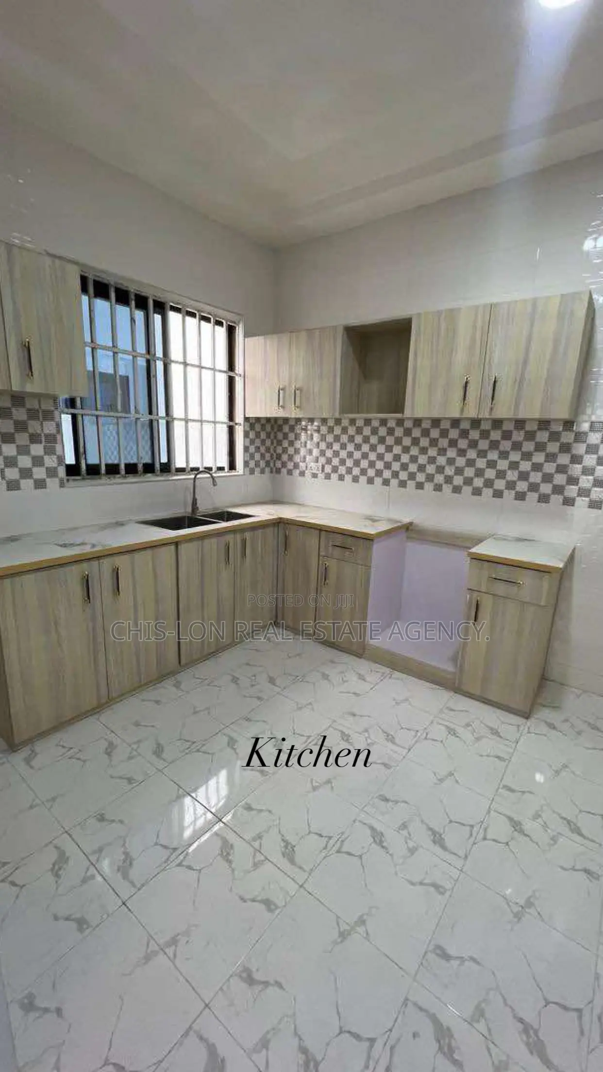 3bdrm House in Chis-Lon Rea Estate, Weija for sale