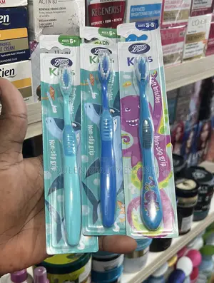 Boots Kids Non Slip Grip Toothbrush