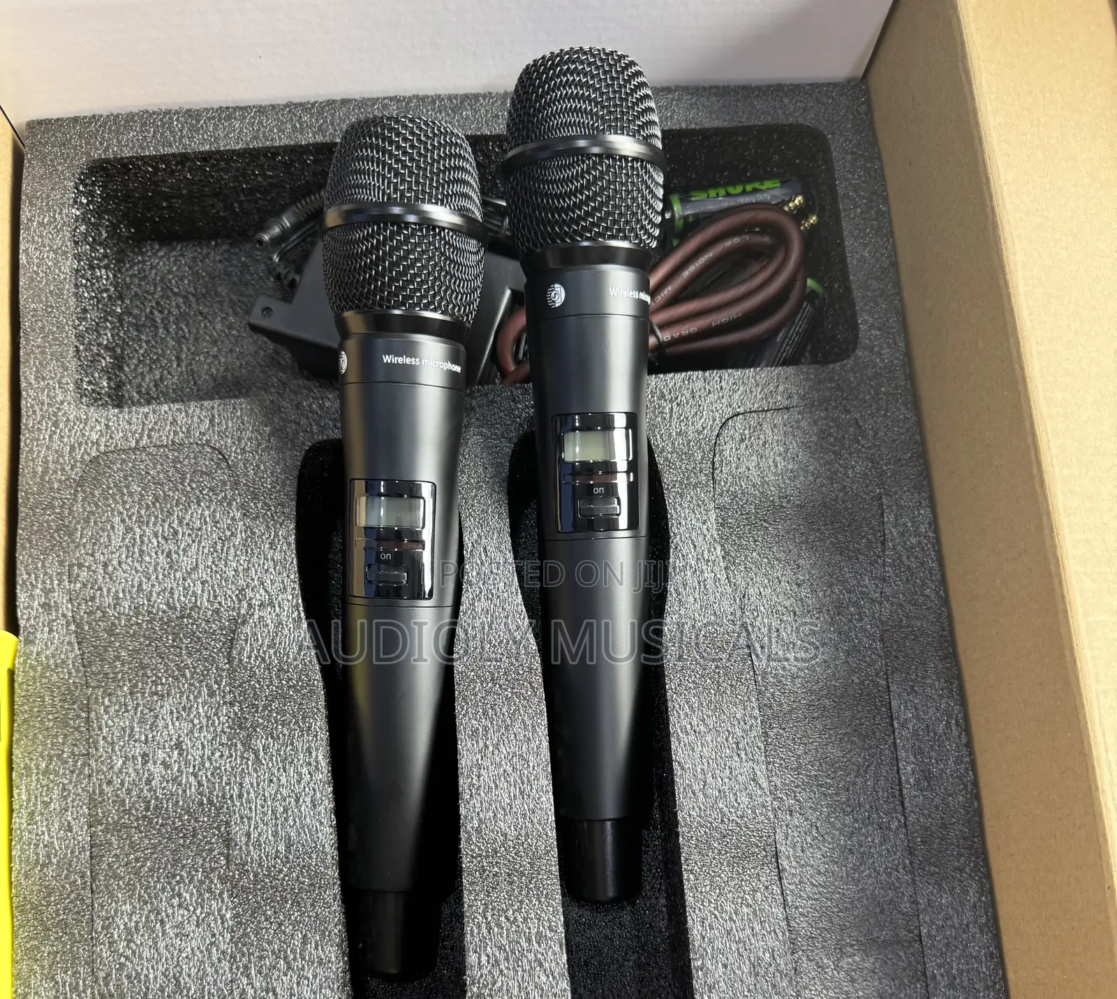 Shure Ad400 -Dual Microphone