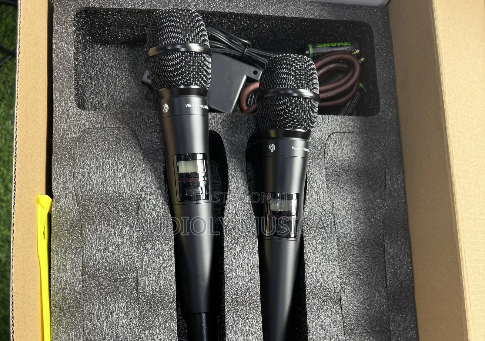 Shure Ad400 -Dual Microphone