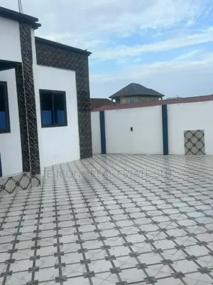 3bdrm House in De-Icons Real Estate, Awutu Senya East Municipal