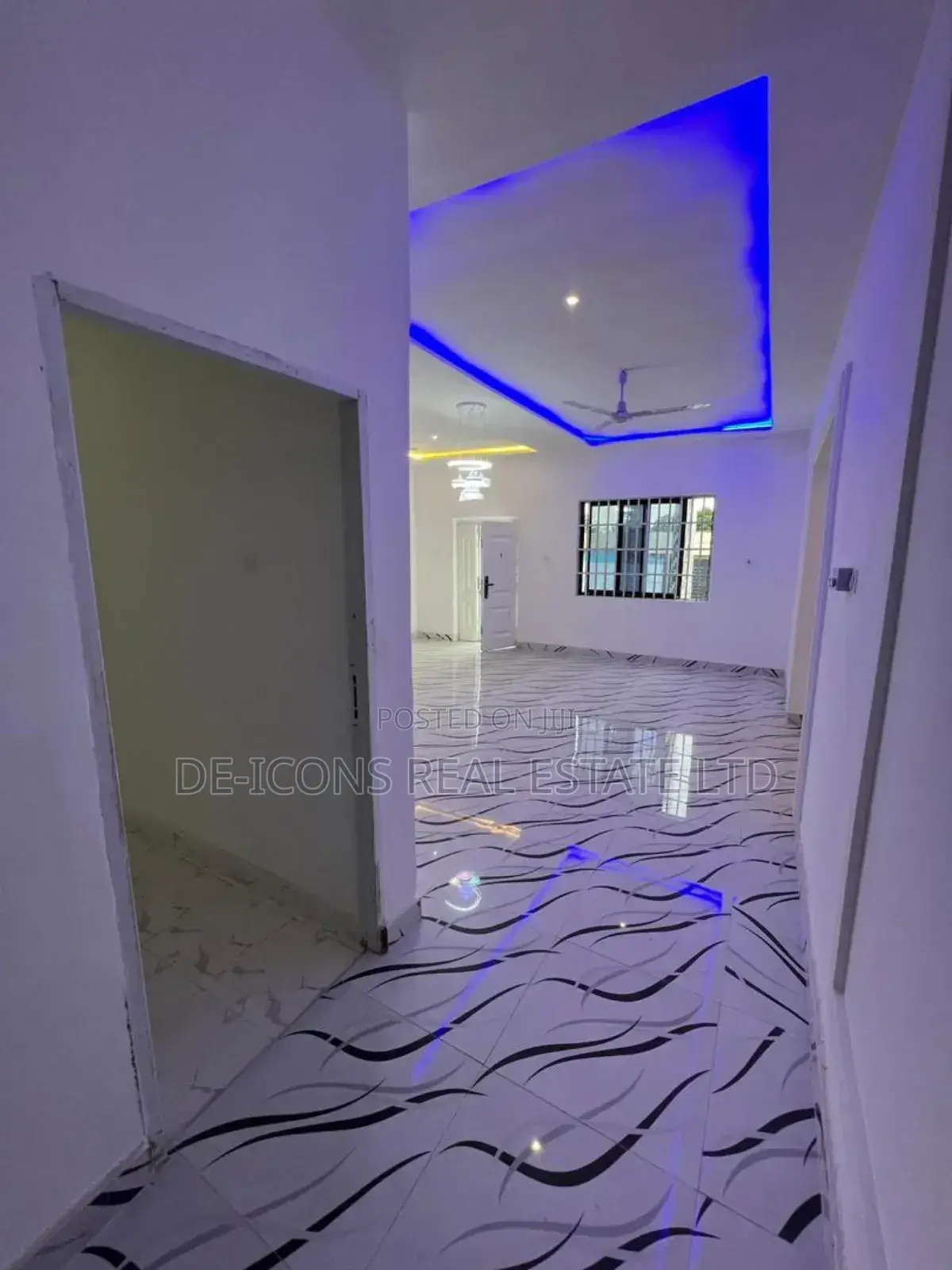3bdrm House in De-Icons Real Estate, Awutu Senya East Municipal