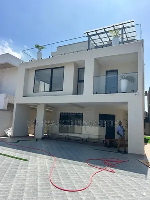 4bdrm House in Kg.Franco Properties, Airport Residential Area for sale