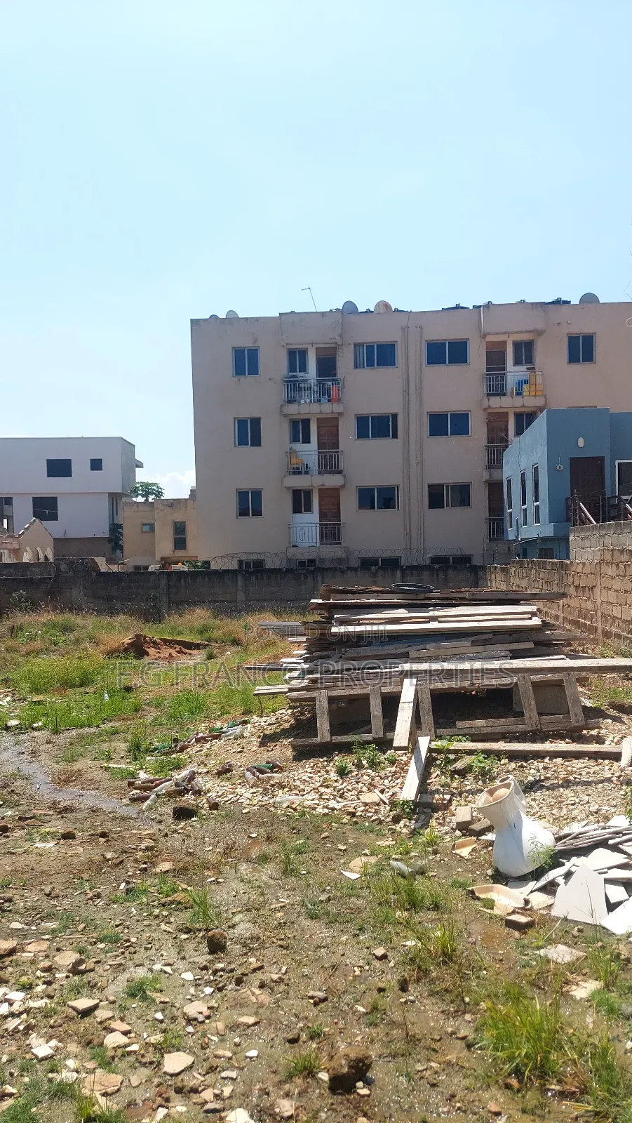 One Plot of Land for Sale at East Airport Tseaddo