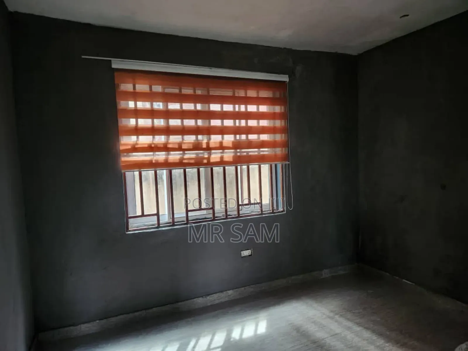 2bdrm House in Obum Nurses Qutters, Kasoa for sale