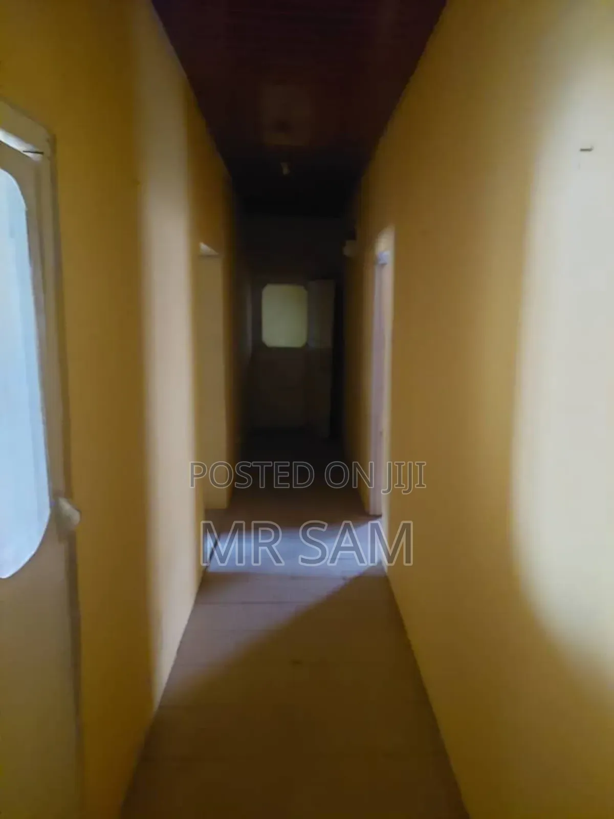 2bdrm House in Obum Nurses Qutters, Kasoa for sale