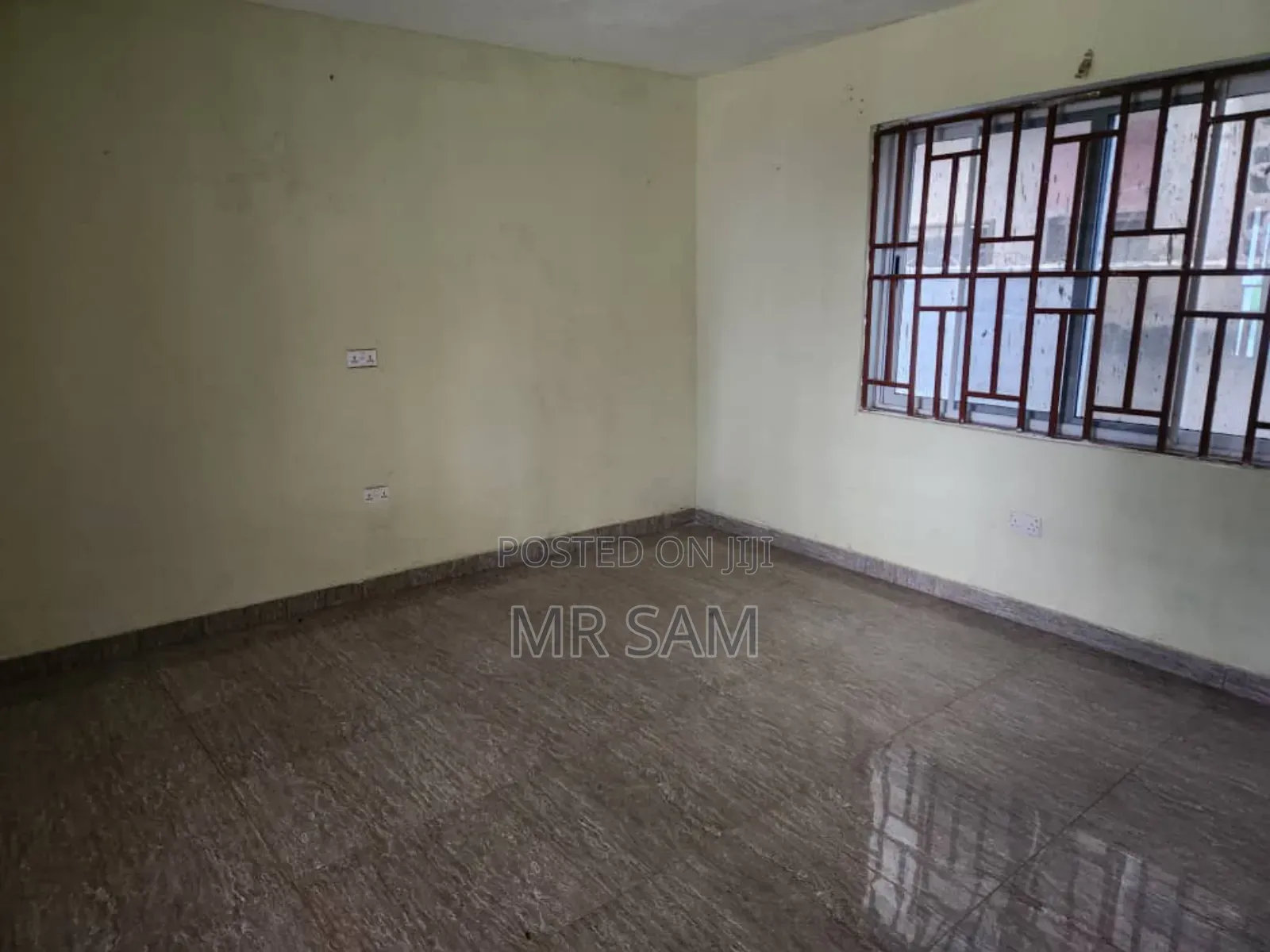 2bdrm House in Obum Nurses Qutters, Kasoa for sale