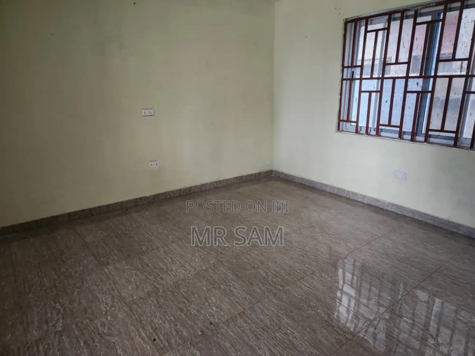 2bdrm House in Obum Nurses Qutters, Kasoa for sale