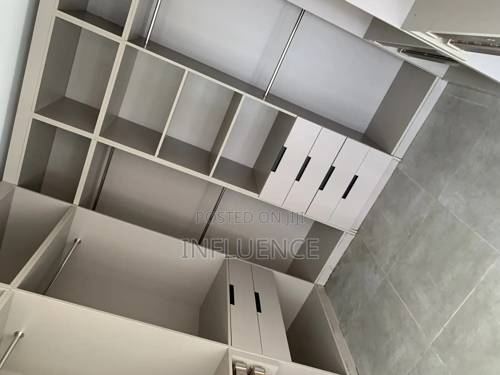 3bdrm House in American House, East Legon for sale