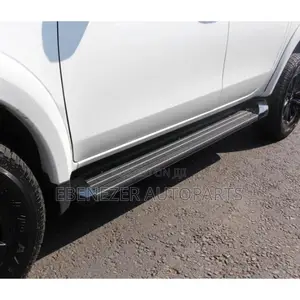 Mitsubishi L200 Vodafone Side Steps