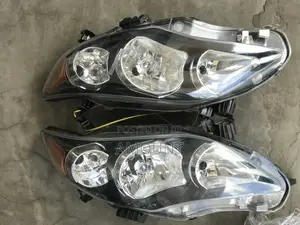 Toyota Corolla 2012 Head Light