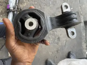 Dealer in Toyota Hyundai Honda Engine Seat Brand New