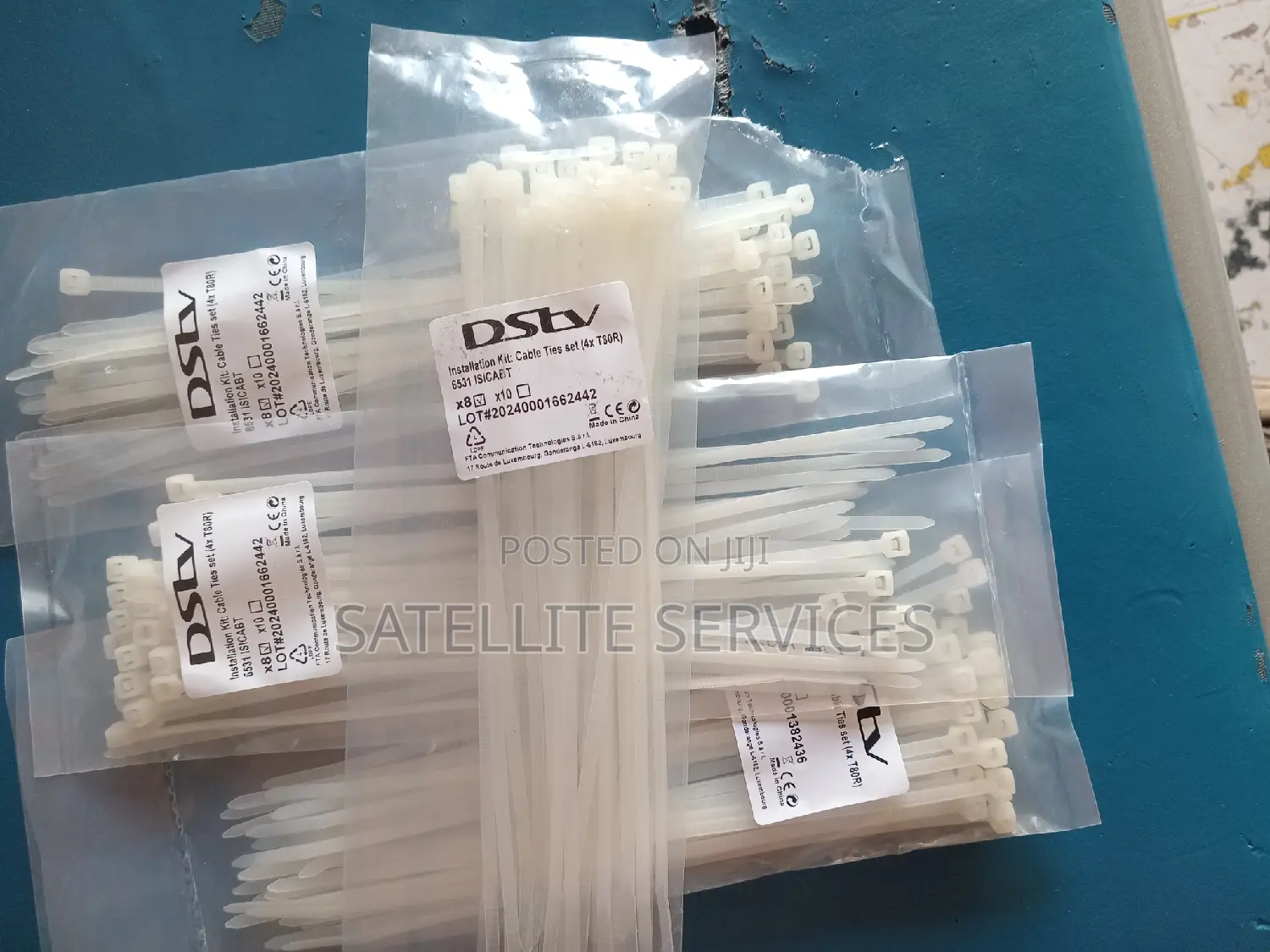 Connectors Plugs