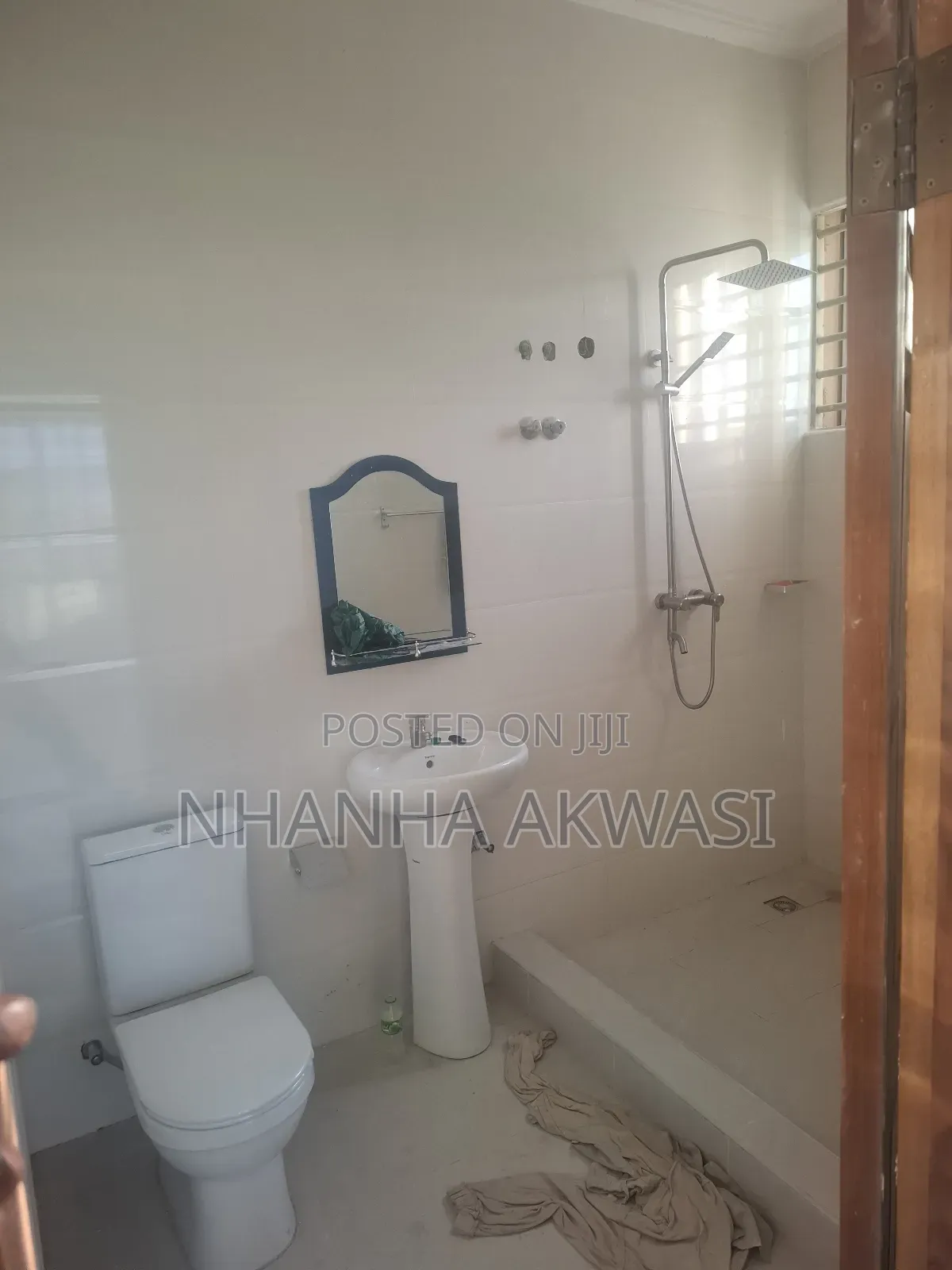 2bdrm Apartment in Klagon Market Road, Tema Metropolitan for rent