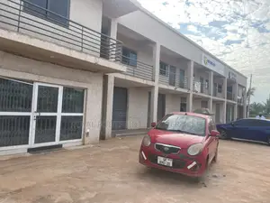 A Spacious Shop/Office Space