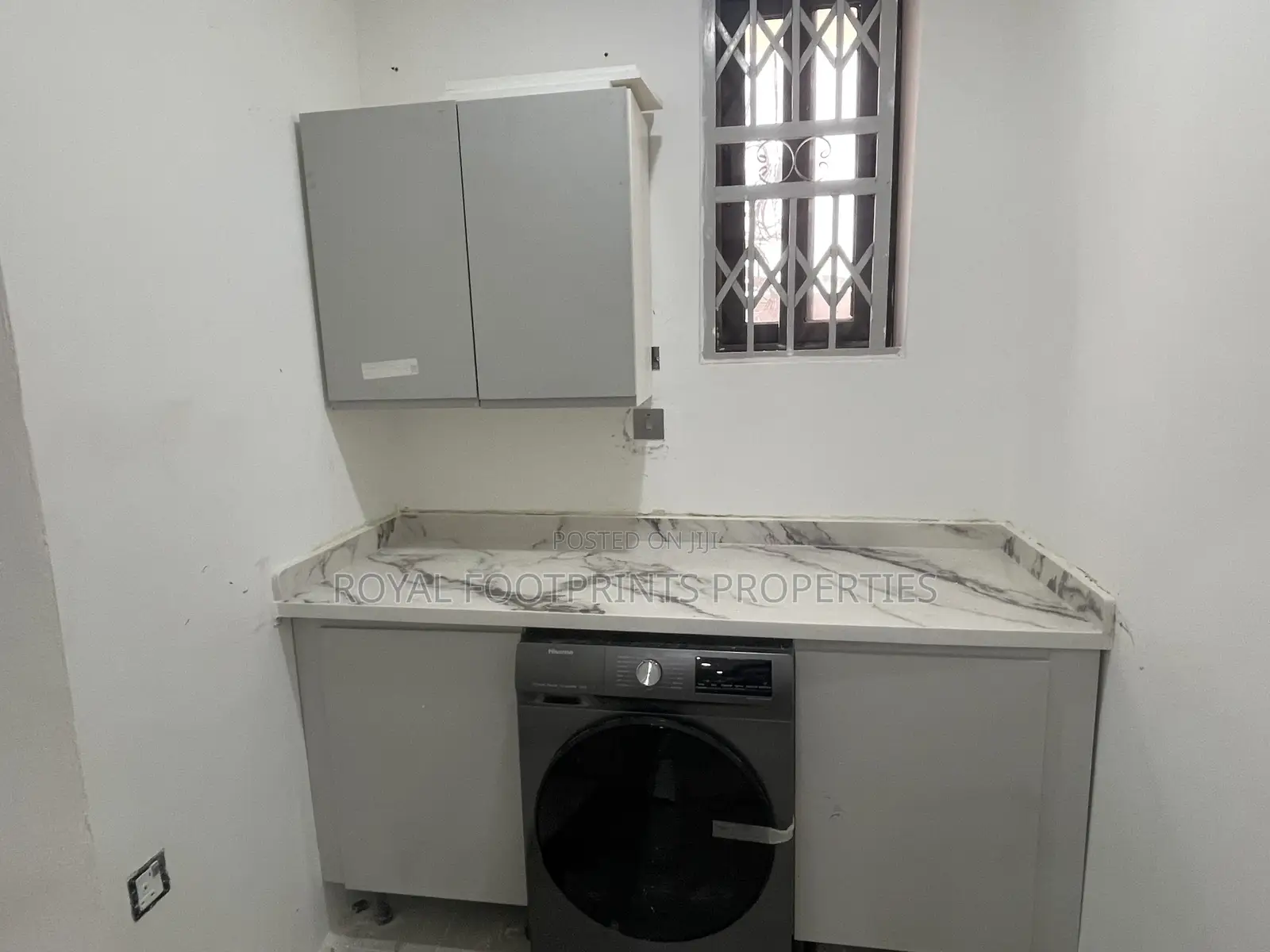 7bdrm Mansion in Luxelooks Properties, East Legon for sale