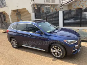 BMW X1 xDrive28i AWD 2016 Blue