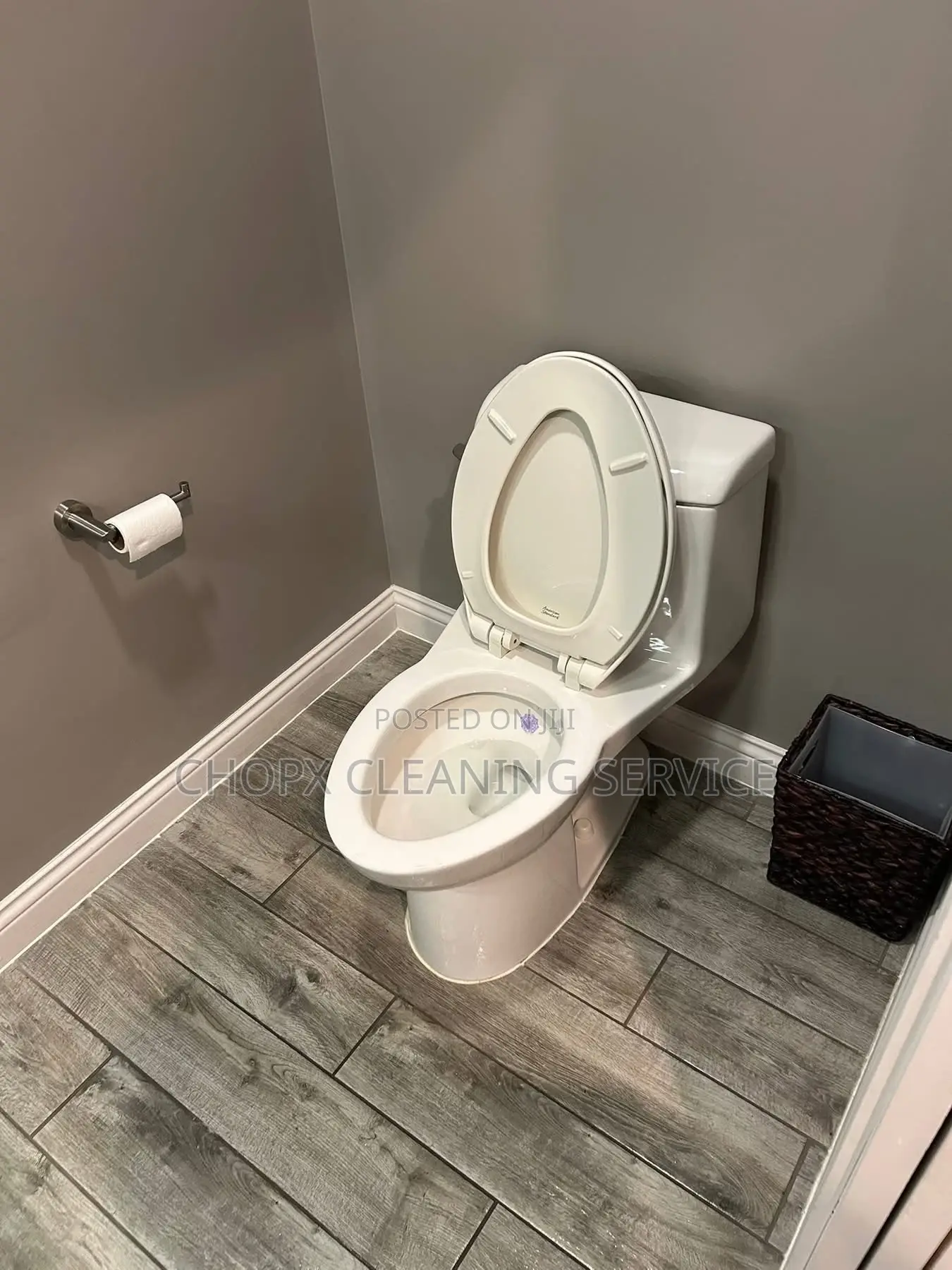 Toilet, Air Vent Inbuilt Ac Cleaning