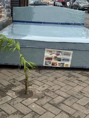 King Size Bed With Mattress