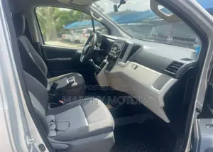 Toyota HiAce 2023 Silver