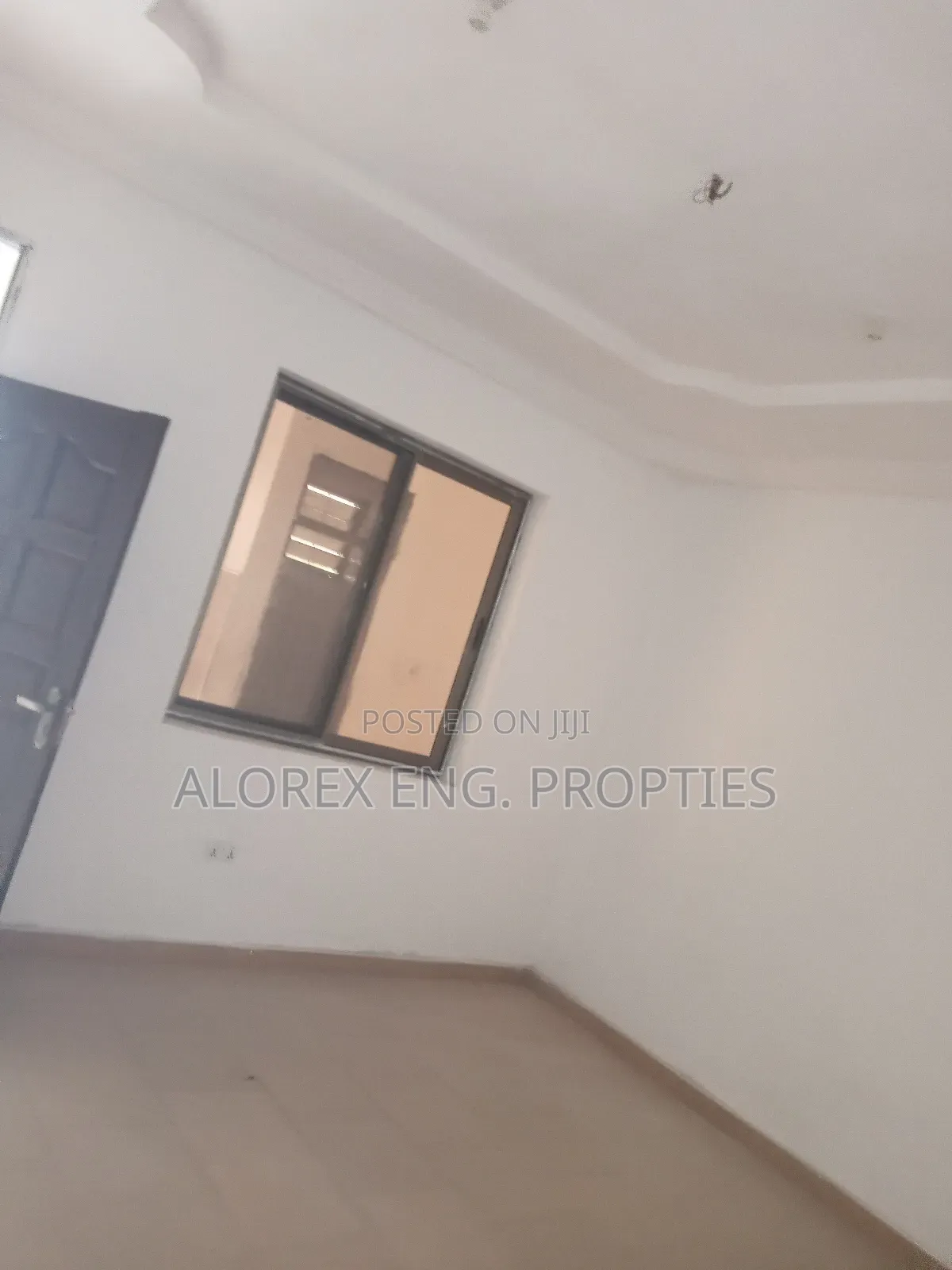 1bdrm Apartment in Chamber Self, Danfa for rent