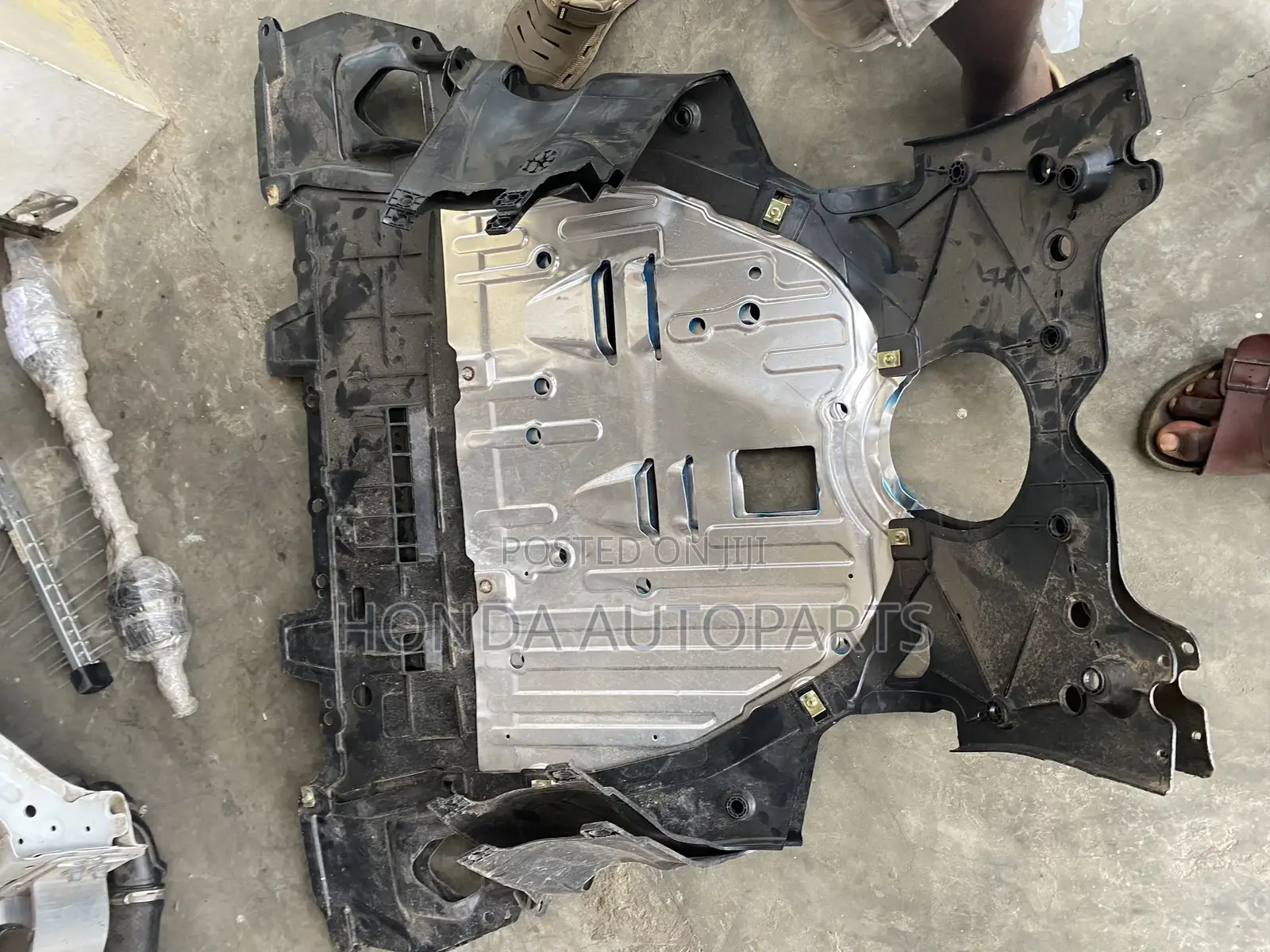 CRV 2023 Underpan/Dirty Pan/Dirty Panel