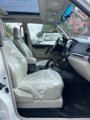 Mitsubishi Pajero V80 3.5 V6 GL/GLS 2017 White