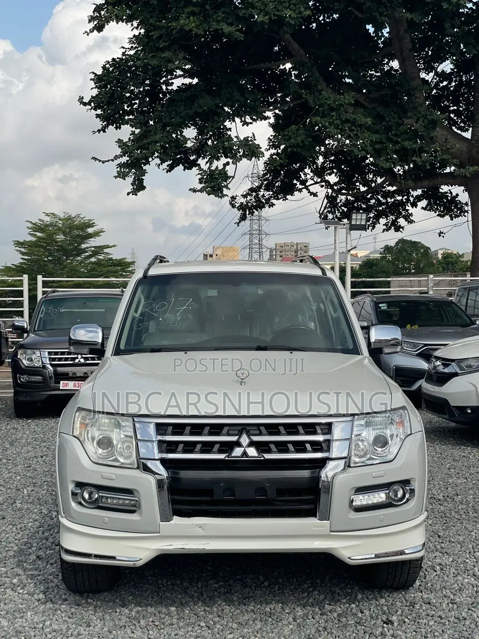 Mitsubishi Pajero V80 3.5 V6 GL/GLS 2017 White