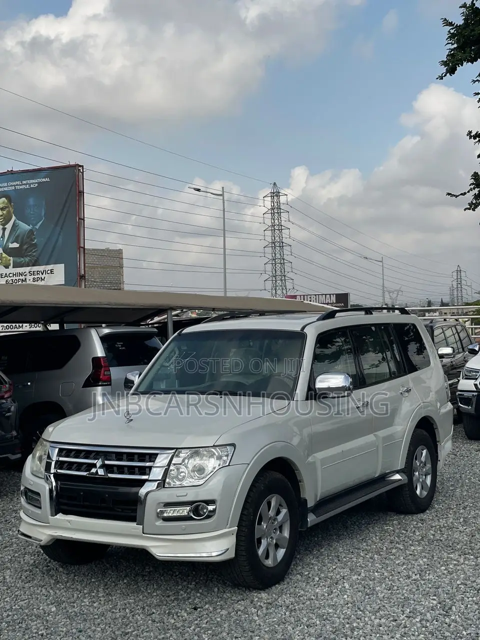 Mitsubishi Pajero V80 3.5 V6 GL/GLS 2017 White