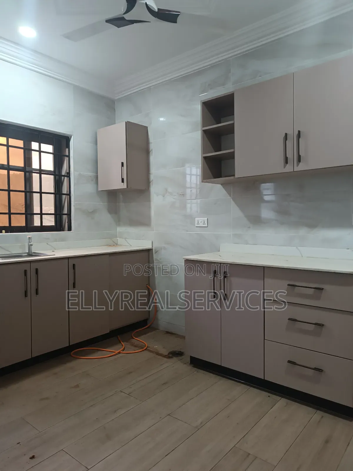 2bdrm Apartment in Ellyrealservices, Oyarifa for rent
