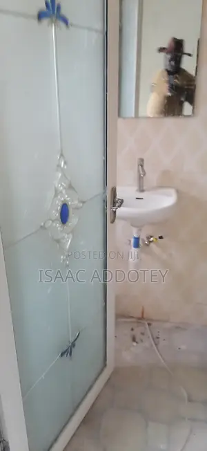 2bdrm Apartment in Tsaado Last Stop, Spintex for rent