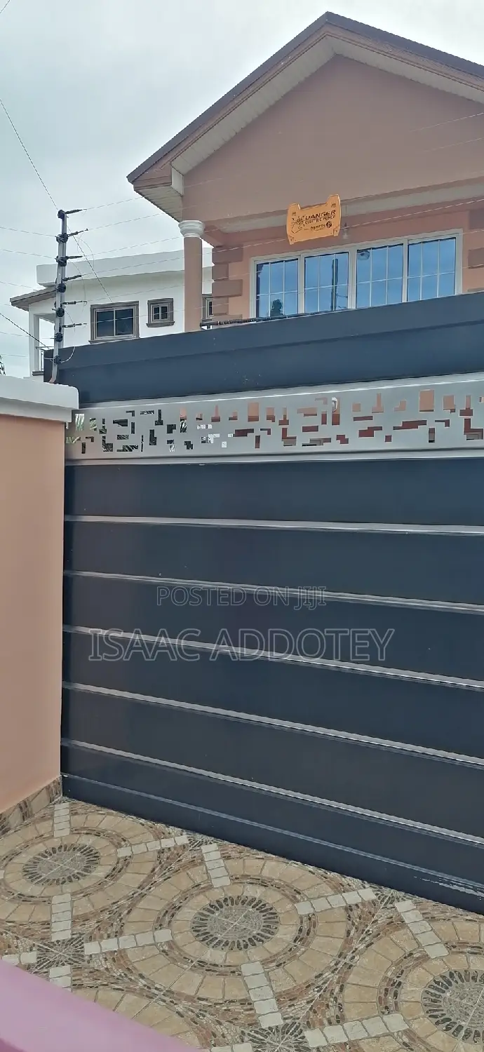2bdrm Apartment in Tsaado Last Stop, Spintex for rent