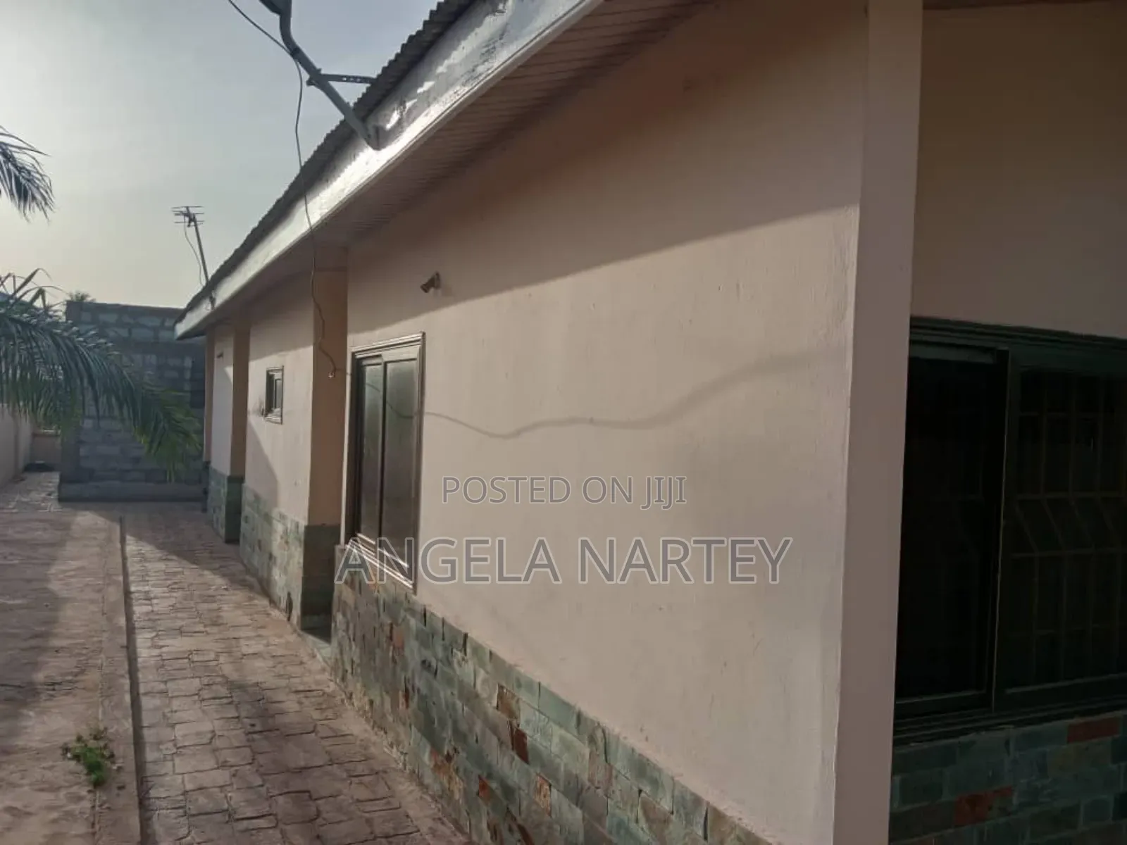 4bdrm House in Community 17 Lashibi, Tema Metropolitan for sale