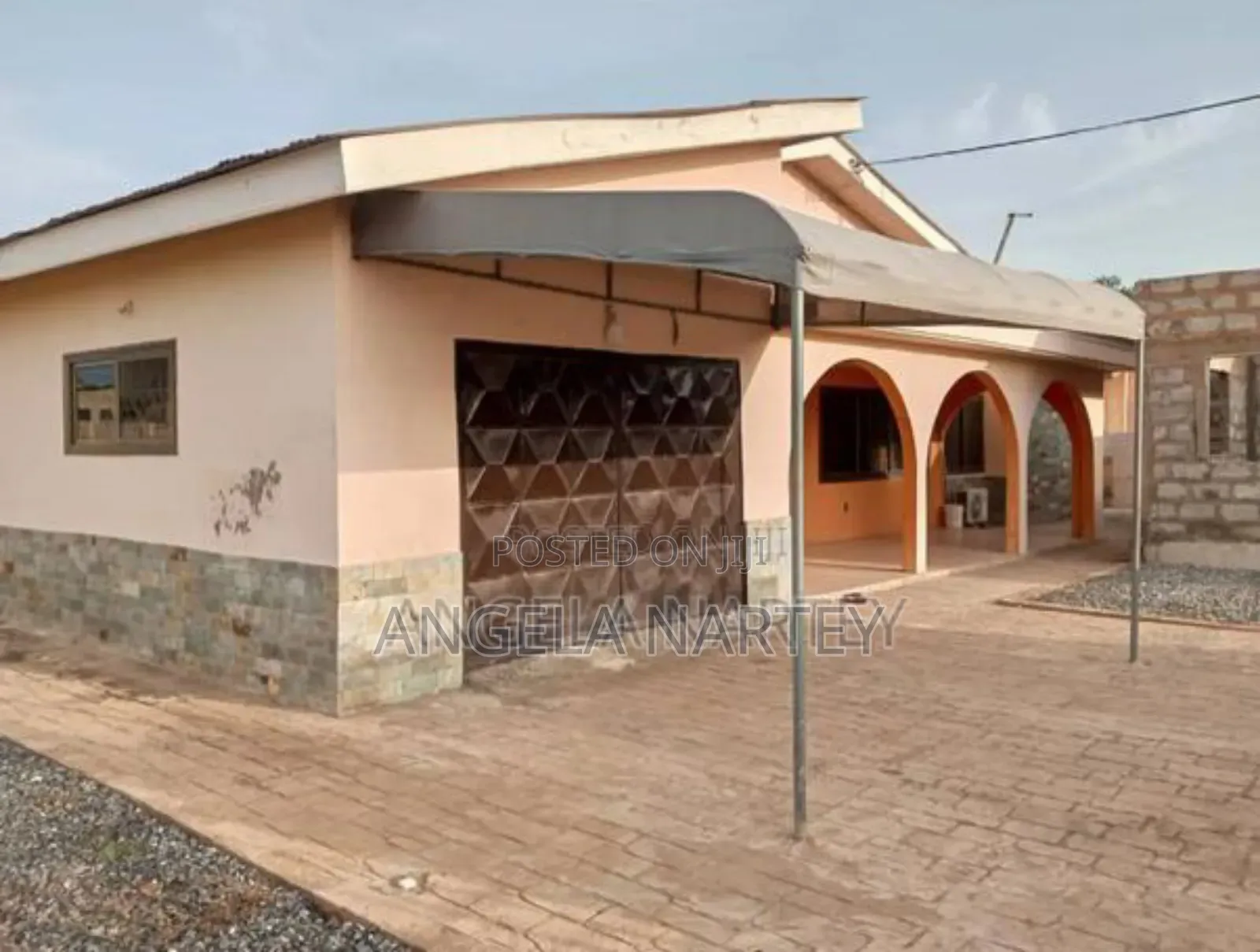 4bdrm House in Community 17 Lashibi, Tema Metropolitan for sale