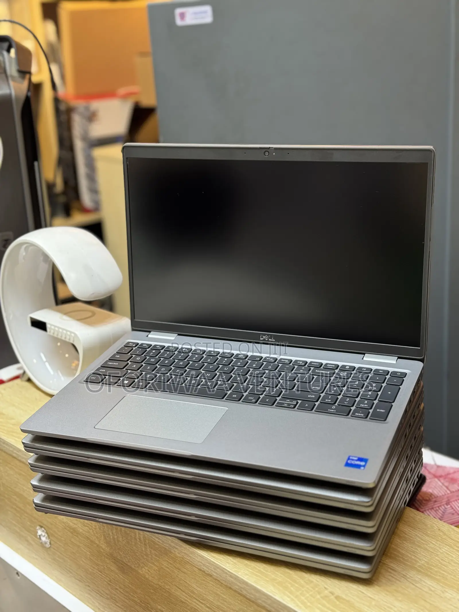 Laptop Dell Latitude 5520 16GB Intel Core I5 SSD 256GB