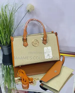 Elegant Women’S Handbag With Purse