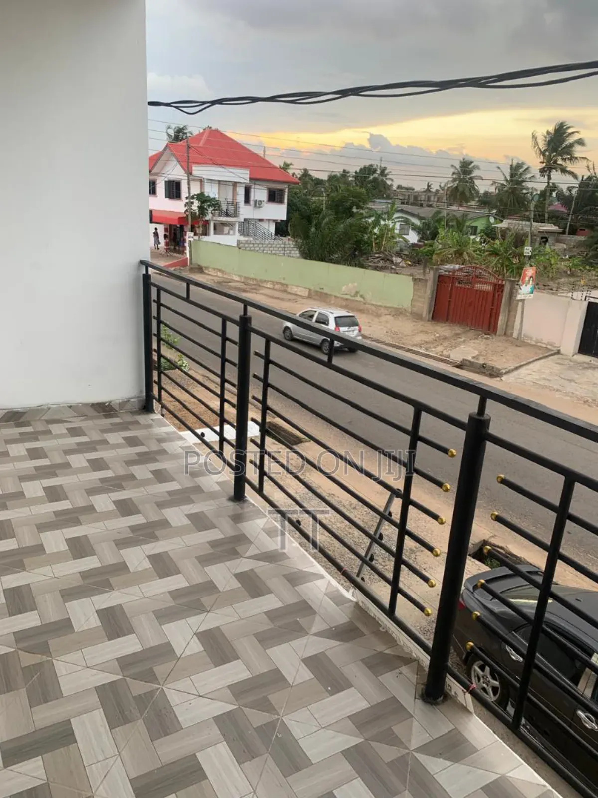 3bdrm House in Nungua Adogono, Junction Mall Area for rent