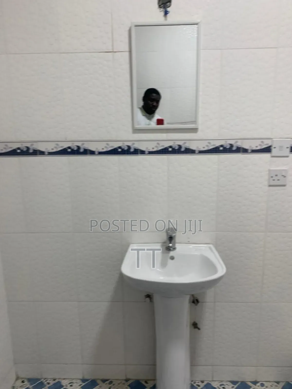3bdrm House in Nungua Adogono, Junction Mall Area for rent
