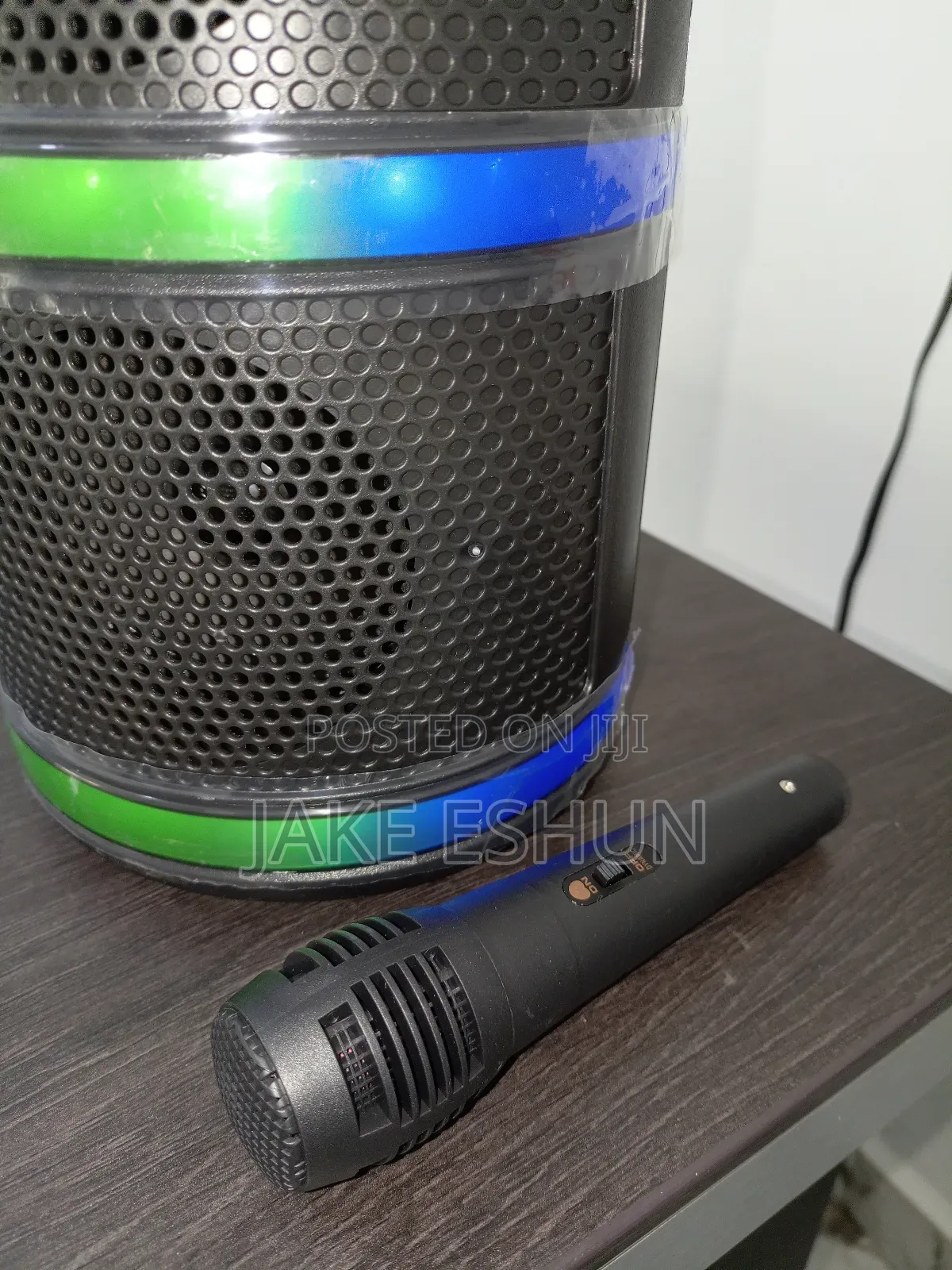 Bluetooth Speaker With Mic