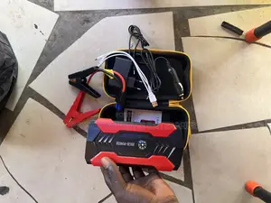 12 Volts Battery Jumper or Starter