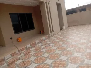 3bdrm House in Ablekuma Odumase for sale