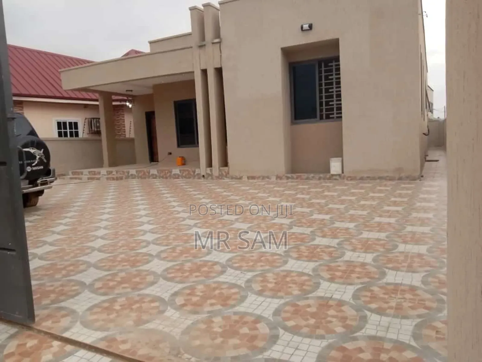 3bdrm House in Ablekuma Odumase for sale