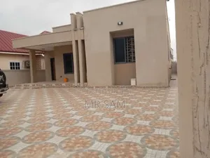 3bdrm House in Ablekuma Odumase for sale