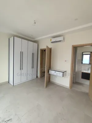 2bdrm Apartment in Ars, East Legon for rent