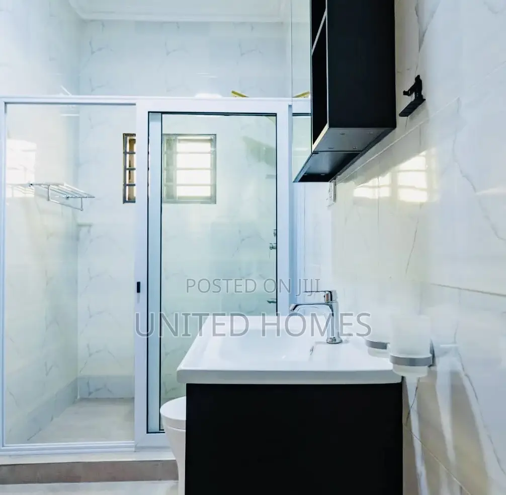 4bdrm House in Achimota for rent