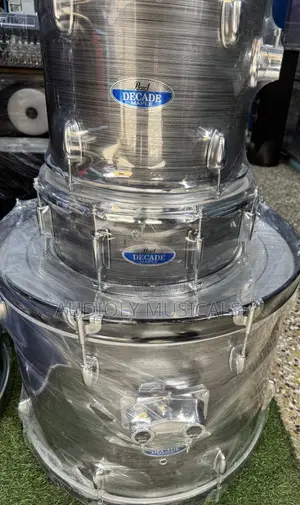 Pearl Decade 5- Set Full Drum Set